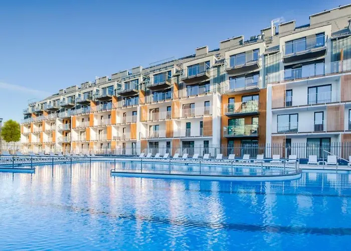 Familijne- Os Feniks *