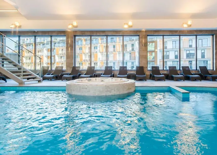 Familijne- Os Feniks