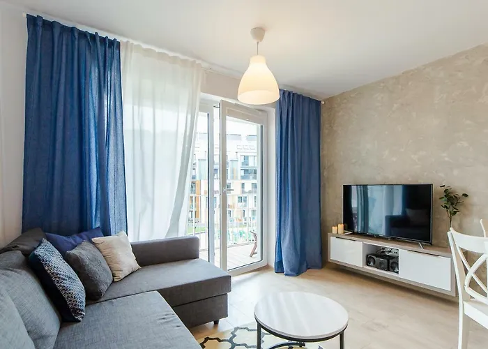 Familijne- Os Feniks Apartament *